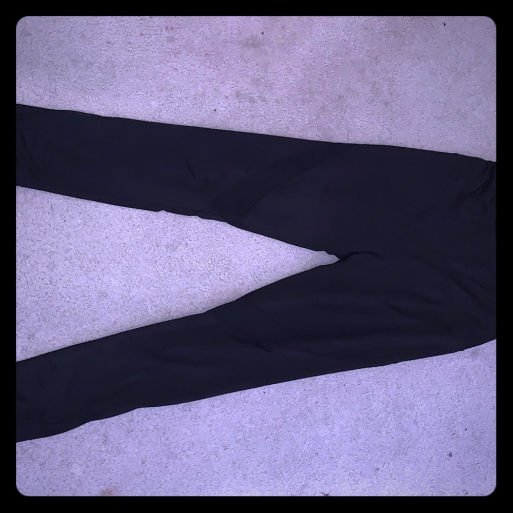 leggings with fishnet cuts